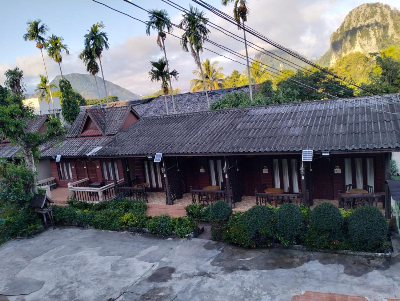 Bungalows Le Jardin Vangvieng Vang Vieng Exteriér fotografie